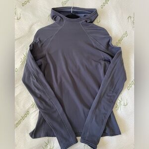 MEC- lightweight, high-performance hoodie size XL